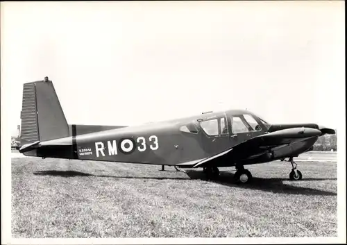 Foto Italienisches Militärflugzeug, RM 33