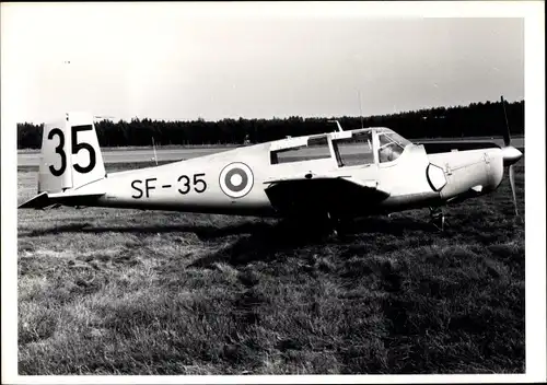 Foto Finnisches Militärflugzeug, SF 35, Saab 91