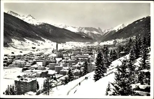 Ak Davos Kanton Graubünden, Blick von der Höhenpromenade gegen Tinzenhorn