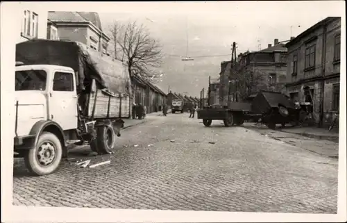 Foto Ak Heidenau in Sachsen, LKW in Geschäft von Ralph Nothnagel