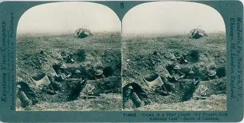 Stereo Foto Down in a shell crate we fought, Battle of Cambrai, I WK
