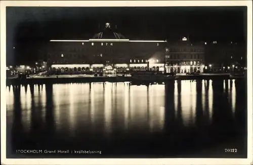 Ak Stockholm Schweden, Grand Hotell, Nacht
