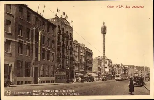 Ak Blankenberghe Blankenberge Westflandern, Grands Hotels au Bd. J. de Trooz, Straßenbahn