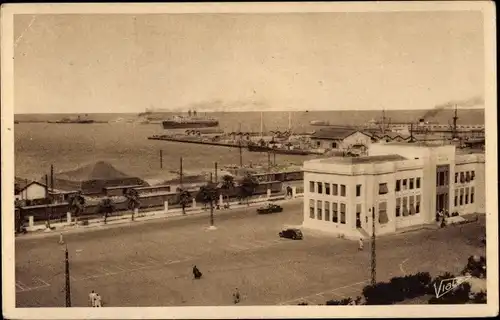 Ak Dakar Senegal, Un Coin du Port de Commerce