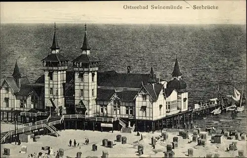 Ak Świnoujście Swinemünde Pommern, Seebrücke