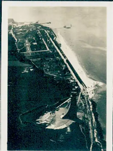 Sammelbild Zeppelin Weltfahrten Nr. 257 Deutschland-Fahrten Kiel Marine-Ehrenmal, Laboe