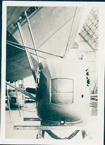 Sammelbild Zeppelin Weltfahrten Nr. 56 Nachkriegs-Luftschiffe, Backbord-Gondel der "Bodensee"
