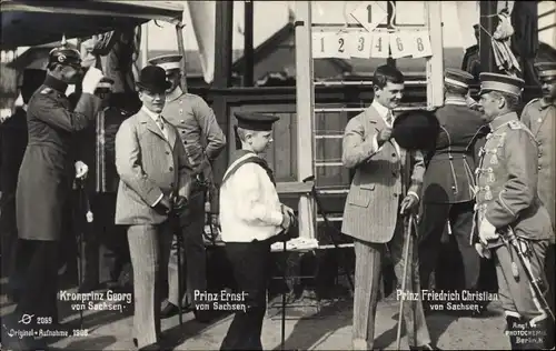 Ak Kronprinz Georg van Sachsen, Prinz Ernst von Sachsen, Prinz Friedrich Christian von Sachsen