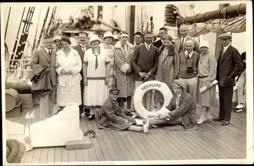 Foto Ak Viermastgaffelschoner Vaterland von Graf Luckner, Portrait, Fahrt in die USA 1926