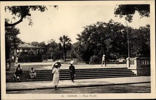 Ak Dakar Senegal, Place Protet