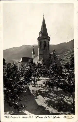 Ak Viella Les Val d’Aran Valle de Aran Katalonien, Plaza de la Iglesia