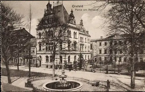 Ak Krefeld am Niederrhein, Rathaus, Brunnen