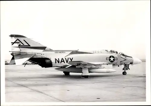 Foto Amerikanisches Militärflugzeug, Navy
