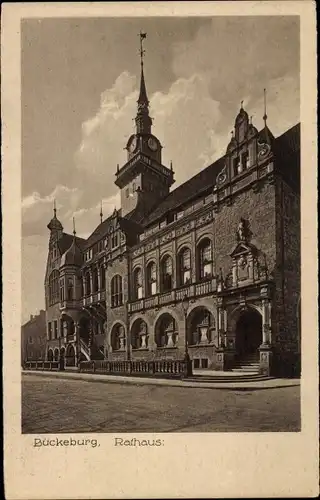 Ak Bückeburg im Kreis Schaumburg, Blick zum Rathaus