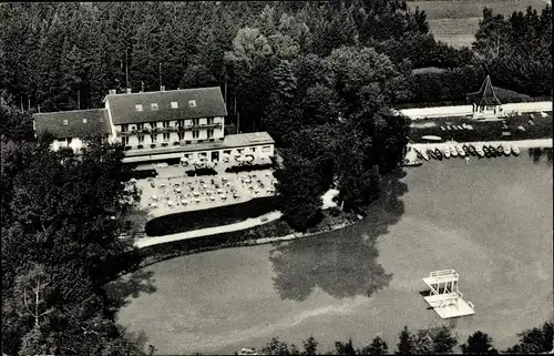 Ak Bad Dürrheim im Schwarzwald, Hotel am Salinensee, Luftbild