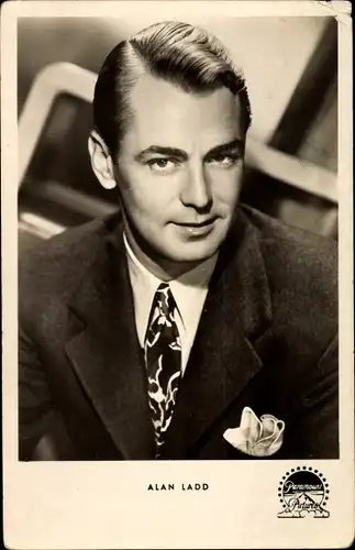 Ak Schauspieler Alan Ladd, Portrait, Paramount Pictures