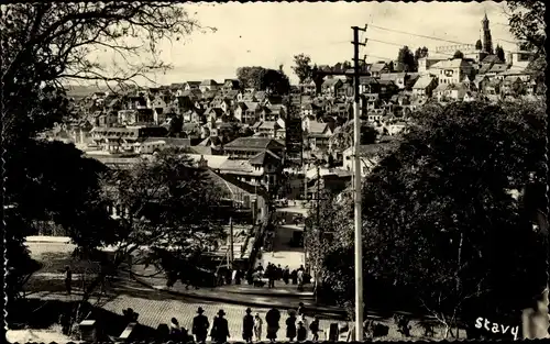Ak Tananarive Madagaskar, Les escaliers Colbert et Lambert, Blick auf den Ort
