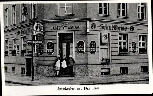 Ak Berlin Kreuzberg, Restaurant Zur alten Ecke, Schultheiss, Alexandrinenstraße 39