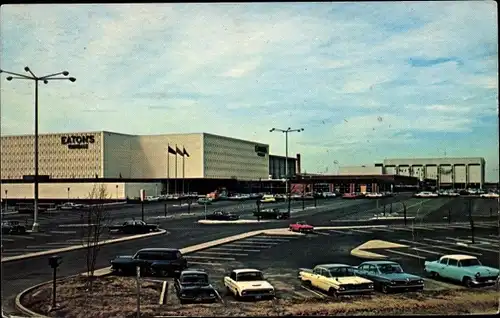 Ak Toronto Ontario Kanada, Yorkdale Shopping Centre, Parkplatz, Eaton's