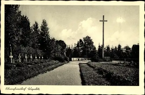 Ak Waplewo Waplitz Ostpreußen, Ehrenfriedhof