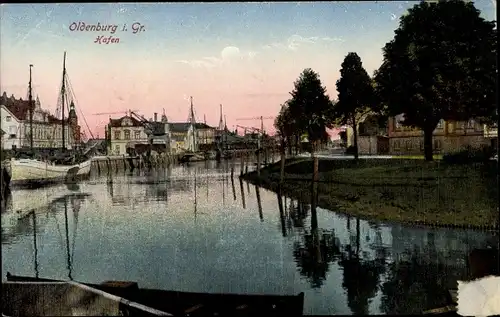 Ak Oldenburg in Niedersachsen, Partie am Fluss mir Segelbooten