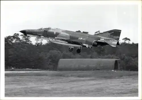 Foto US Amerikanisches Militärflugzeug, 651, McDonnell Douglas F 4 Jagdbomber