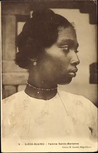 Ak Diego Suarez Antsiranana Madagaskar, Femme Sainte Marienne