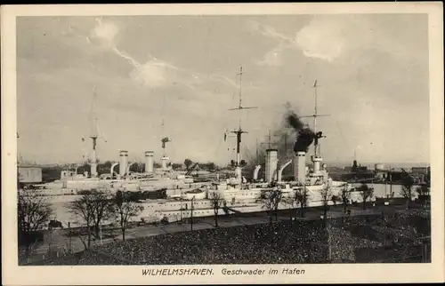 Ak Deutsche Kriegsschiffe, Geschwader im Hafen Wilhelmshaven, Linienschiffe, Kaiserliche Marine