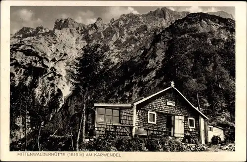 Ak Mittenwald in Oberbayern, Mittenwalder Hütte am Karwendel