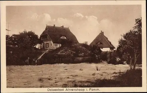 Ak Ostseebad Ahrenshoop Fischland, Reetdachhäuser