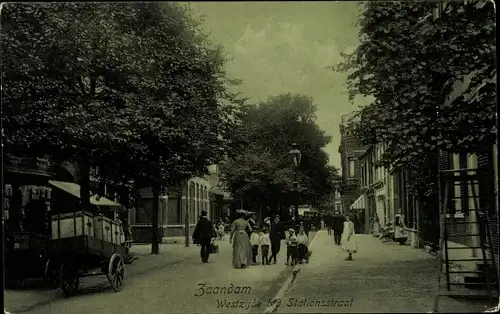 Ak Zaandam Zaanstad Nordholland, Westzijde b.d. Stationsstraat