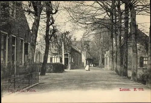 Ak Loenen Gelderland, Straßenpartie im Ort
