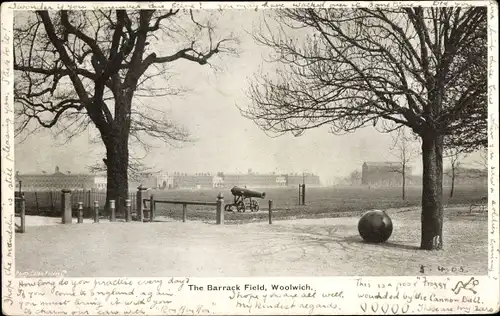 Ak Woolwich London England, The Barrack Field, Kanone, Kugel