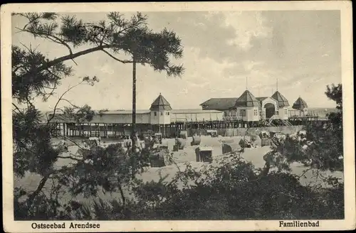 Ak Ostseebad Arendsee Kühlungsborn, Familienbad, Strandkörbe