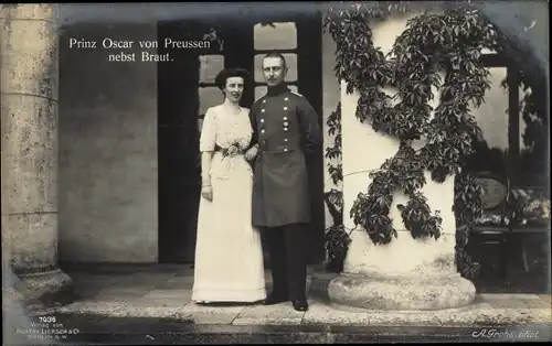 Ak Oskar Prinz von Preußen, Gemahlin, Portrait