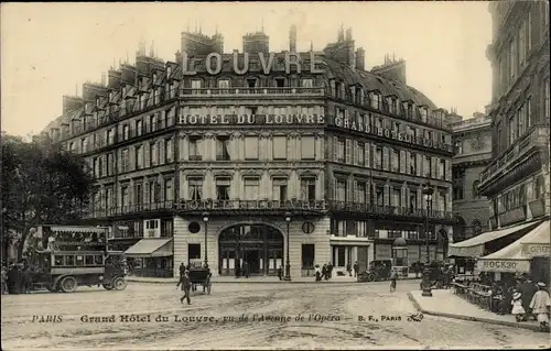 Ak Paris I., Grand Hotel du Louvre, vu de l'Avenue de l'Opera