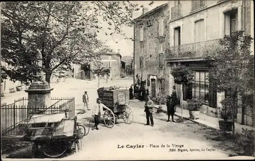 Ak Le Caylar Hérault, Place de la Vierge