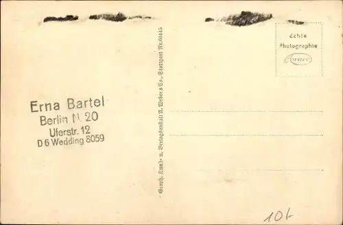 Ak Luftschiff LZ 127 Graf Zeppelin über der Luftschiffhalle