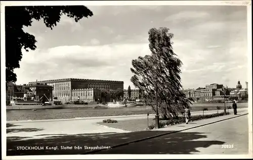 Ak Stockholm Schweden, Kungl. Slottet fran Skeppsholmen