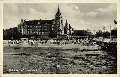 Ak Kołobrzeg Ostseebad Kolberg Pommern, Strandschloss