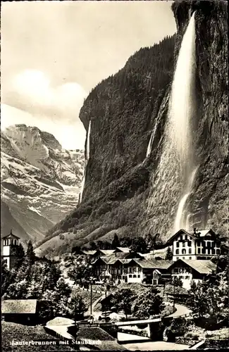 Ak Lauterbrunnen Kanton Bern, Ortsansicht mit Stubbach