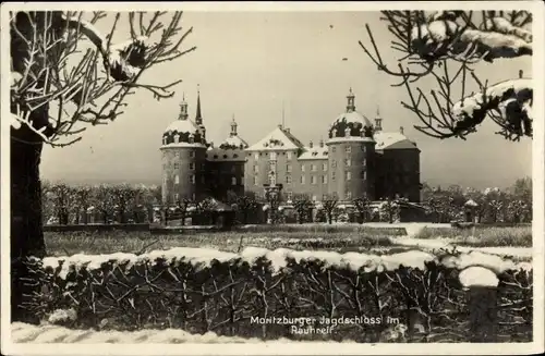 Ak Moritzburg in Sachsen, Jagdschloss im Raureif