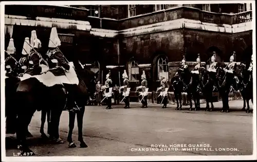 Ak City of Westminster London England, Whitehall, Royal Horse Guards, Changing Guard