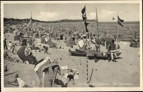 Ak Ostseebad Göhren auf Rügen, Am Strande, Badegäste, Boote, Strandkörbe, Fahnen