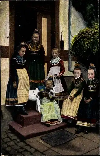 Ak Hessische Trachten, Mädchen in Tracht