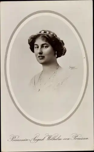 Ak Alexandra Viktoria von Schleswig Holstein Sonderburg Glücksburg, Prinzessin August Wilhelm