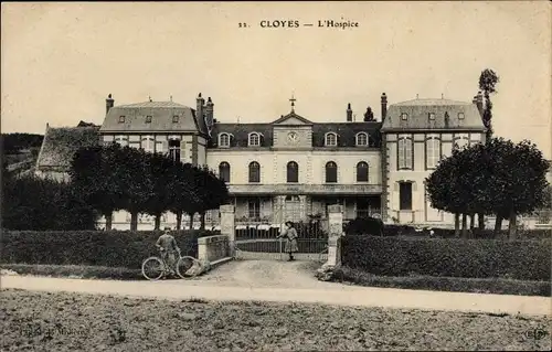 Ak Cloyes sur le Loir Eure et Loir, L'Hospice