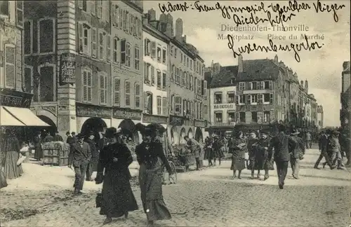 Ak Thionville Diedenhofen Lothringen Moselle, Marktplatz, Passanten