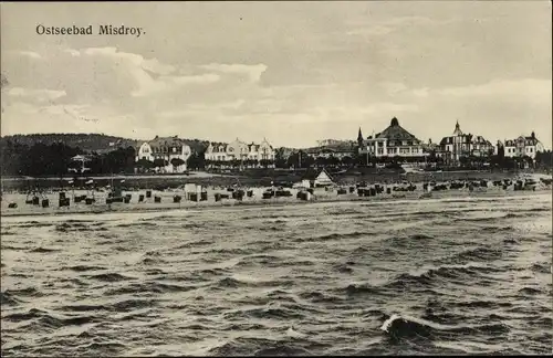 Ak Międzyzdroje Ostseebad Misdroy Pommern, Panorama mit Strand