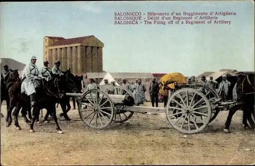 Ak Thessaloniki Griechenland, Defile d'un regiment d'Artillerie